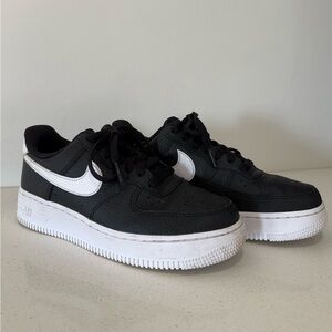 Nike Air Force 1 Black